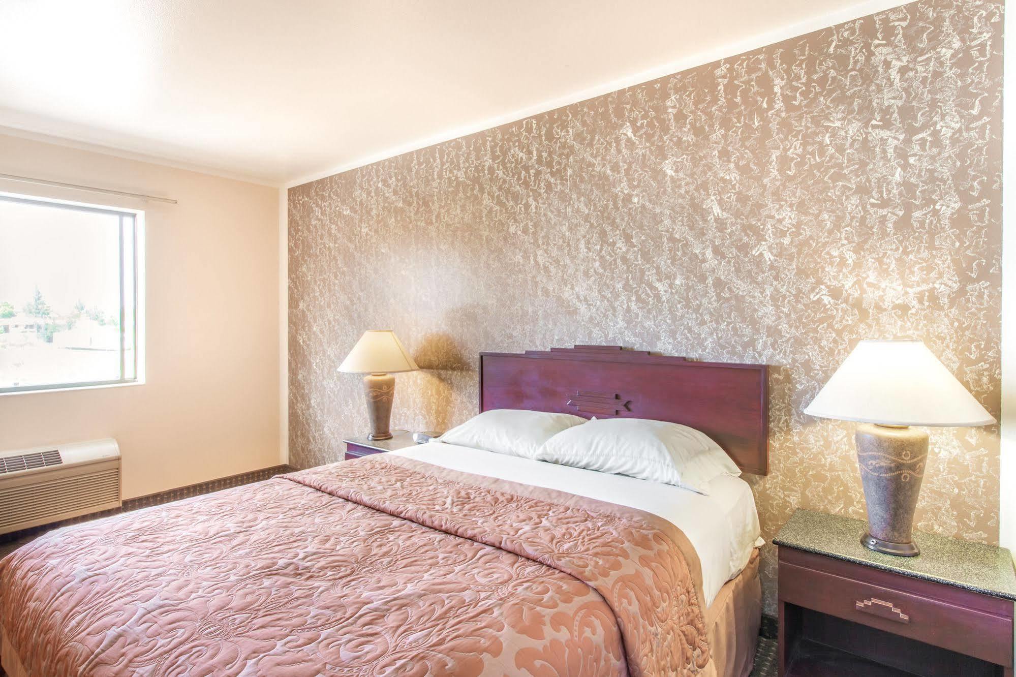 The Copper Hotel - Surestay Collection By Best Western Camp Verde Exterior foto