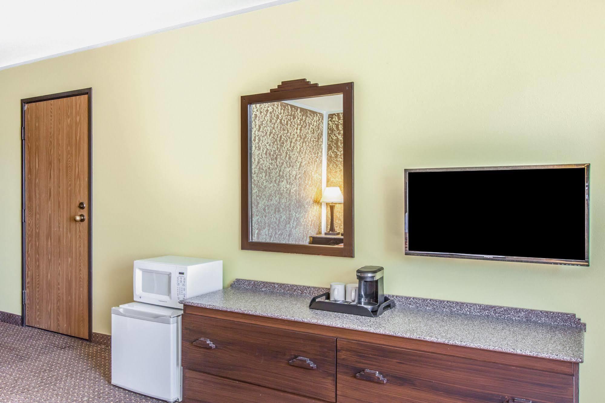 The Copper Hotel - Surestay Collection By Best Western Camp Verde Exterior foto